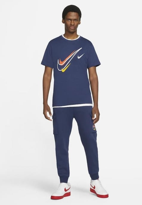 Nike Court Swoosh-logo-T-shirt voor heren in marineblauw - Image 4