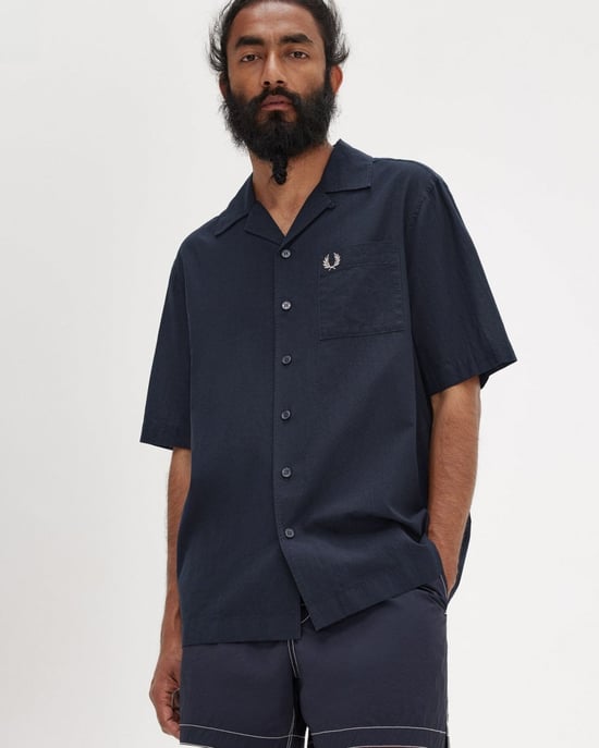Fred Perry Heren Lichtgewicht Textuur Revere Kraag Korte Mouwen Shirt - Image 3
