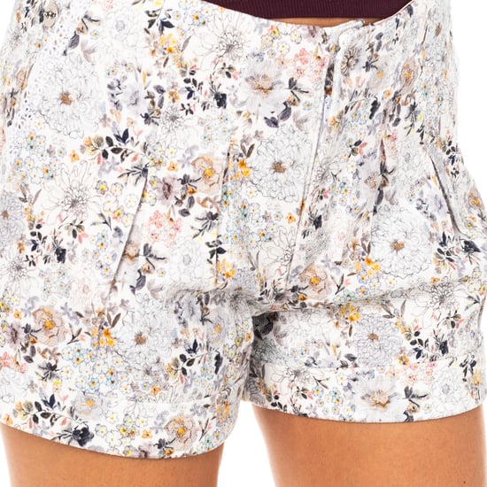 Shorts with hemmed bottoms and belt loops LWB003 women