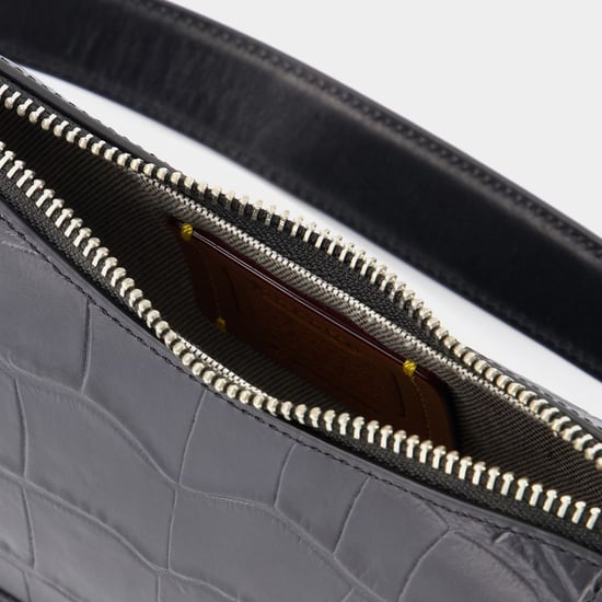 Swinger 20 Crossbody - Coach - Leather - Black