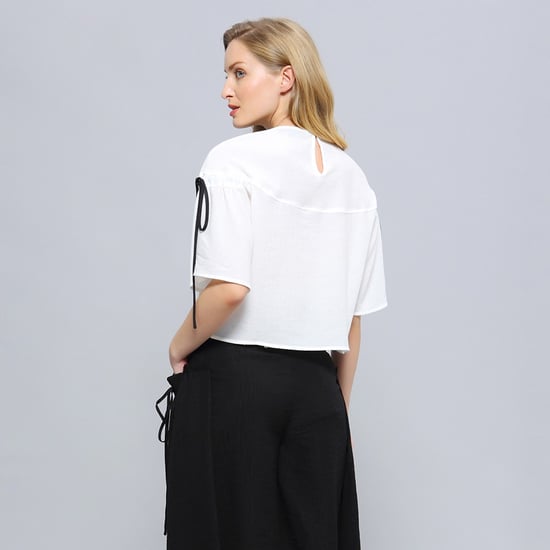 Tulpmouwen Crop Top - Image 2