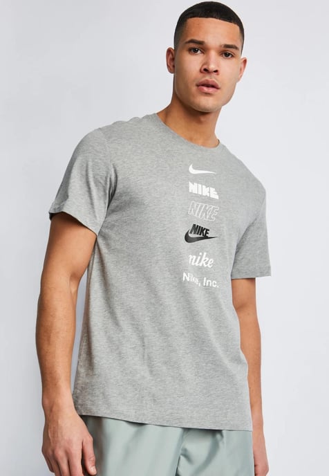 Nike Stack Logo Heren T-shirt in grijs - Image 1