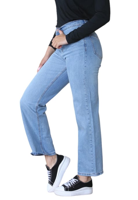 MYT Dames Wide Leg High Waisted Jeans in Lichtblauw - Image 3