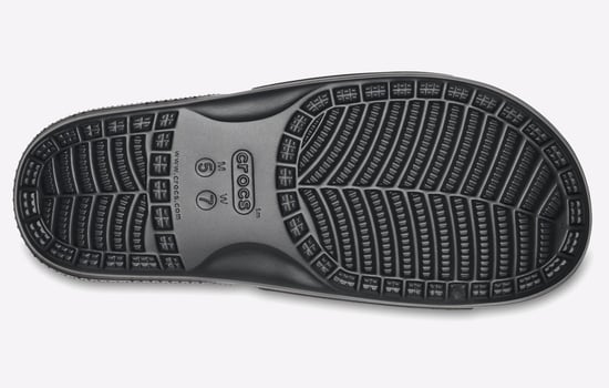 Shop Voor Zwarte Crocs Klassieke Slippers - Image 4
