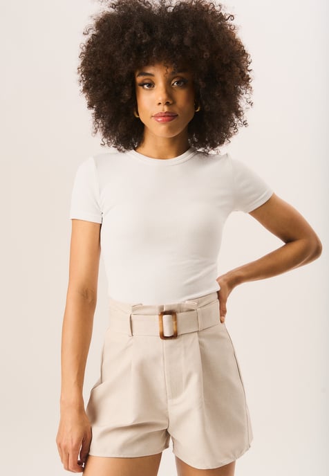 Shorts met riemdetail - Image 1