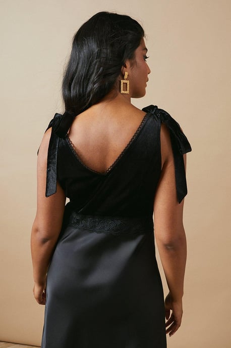 Occasion Tie Shoulder Velvet Slip Dress - Image 4