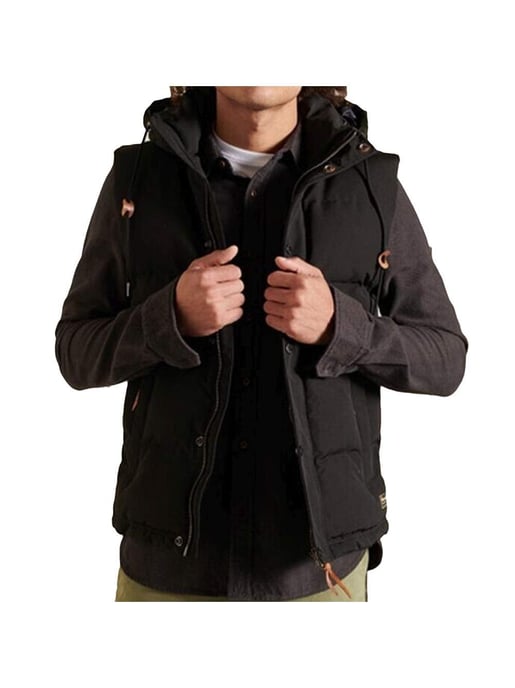 GBHooded Everest