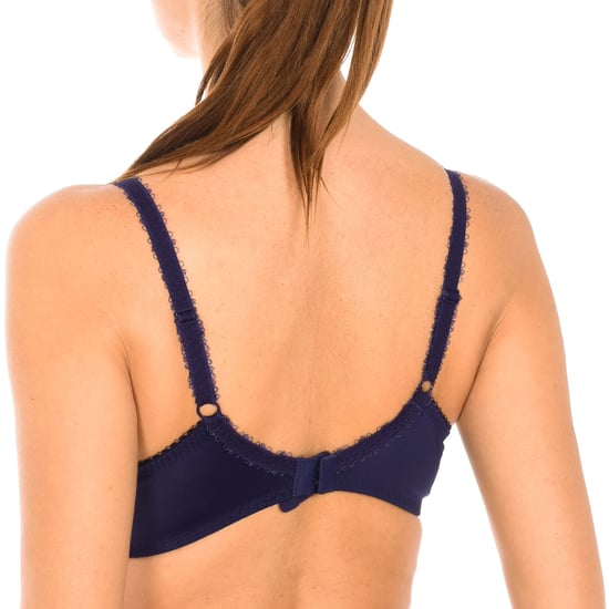 Women's non-padded lace underwire bra 05832 for natural bust support