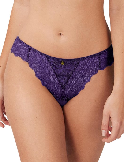01151 Empreinte Cassiopee Thong