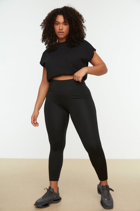 Trendyol Vrouwelijk Hoge taille Dun Sportlegging in grote maten - Image 1