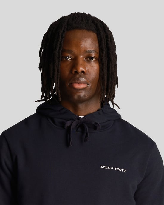 Lyle & Scott Heren Loopback Borduur Hoodie in Marineblauw - Image 4