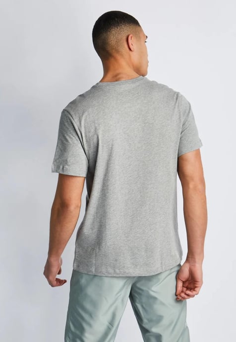 Nike Stack Logo Heren T-shirt in grijs - Image 2