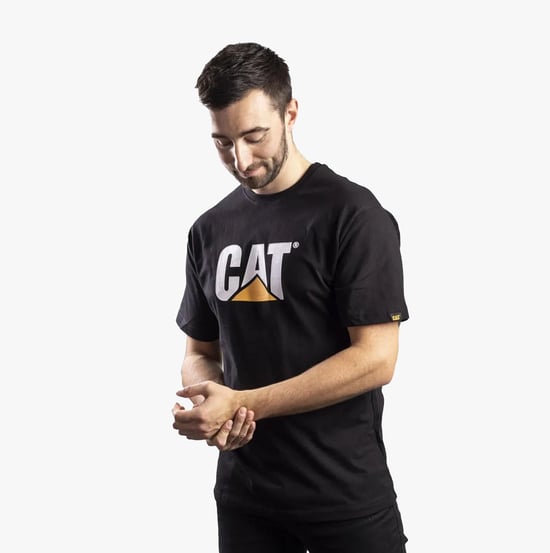 CAT HANDTEKENING LOGO Heren Katoenen T-Shirt Zwart - Image 1