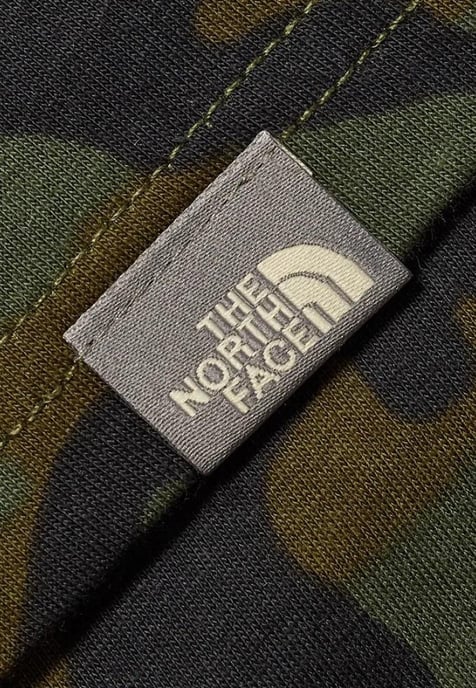 The North Face Heren T-shirt SS Simple Dome Tee Camo Print - Image 4