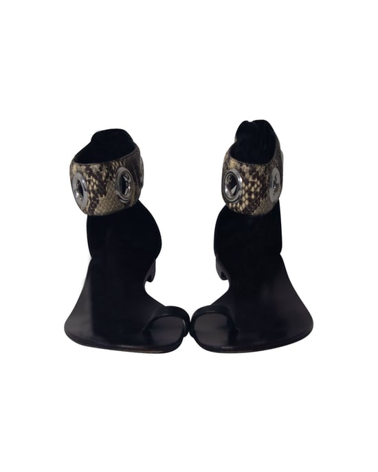 Giuseppe Zanotti Slangenprint Enkelsandaal met Platte Zool in Zwart Leer - Image 2