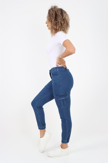 Damesjeans met elastische taille en zelfboeien in blauw - Image 6