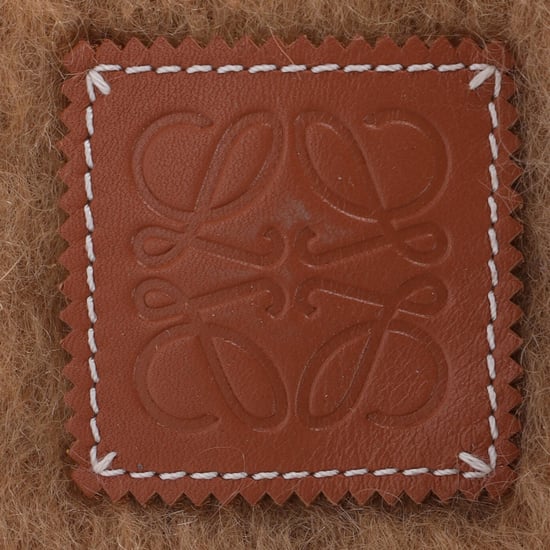 Loewe Logo-appliqué Gehaakte Sjaal in Bruine Mohair - Image 5