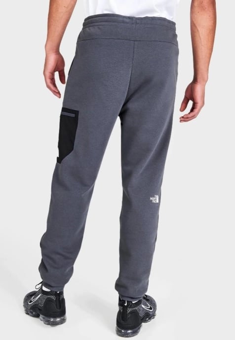 The North Face heren Woven Pocket Joggers in Vandis Grey - Image 2