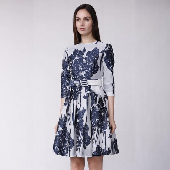 Fit-and-flare cocktailjurk met geborduurd patroon - Image 1