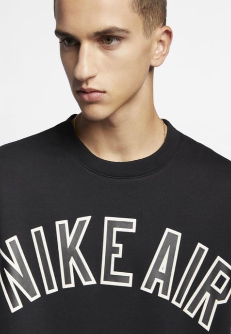 Nike Air Fleece Crew Sweatshirt in Black - Image 4
