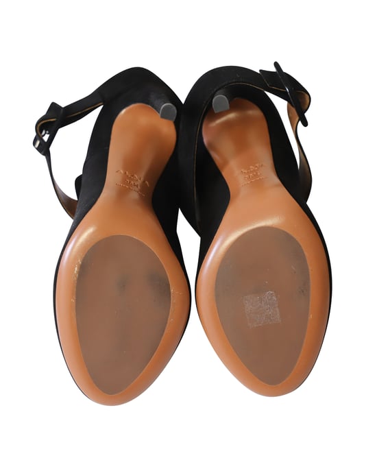 Alaia Cross Strap Pumps in Zwart Suède - Image 5
