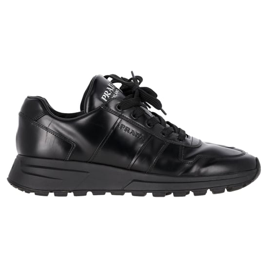 Prada Prax 01 Veterschoen Lage Sneakers in Zwart Kalfsleer - Image 1