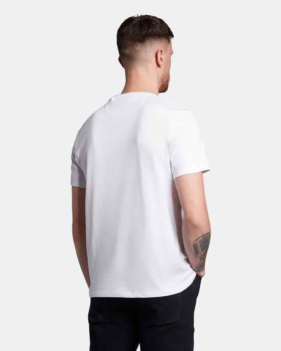 Lyle & Scott T-shirt met contrasterende zak in wit - Image 3