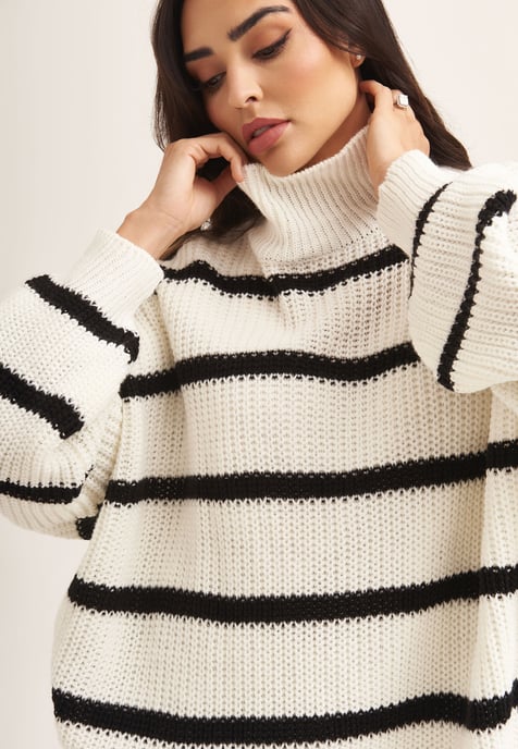 Chunky Knit High Neck Jumper - Image 3