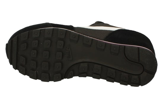 Nike MD Runner 2 Zwarte Schoenen Dames - Image 5