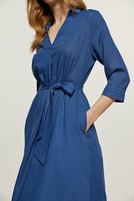 Blauwe Linnen Midi Jurk met Riem - Image 4