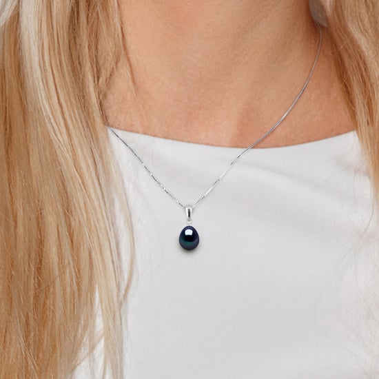 Hanger Zoetwater Pearl 8-9mm Black Pear 18K White Gold Geleverd met ketting - Image 2