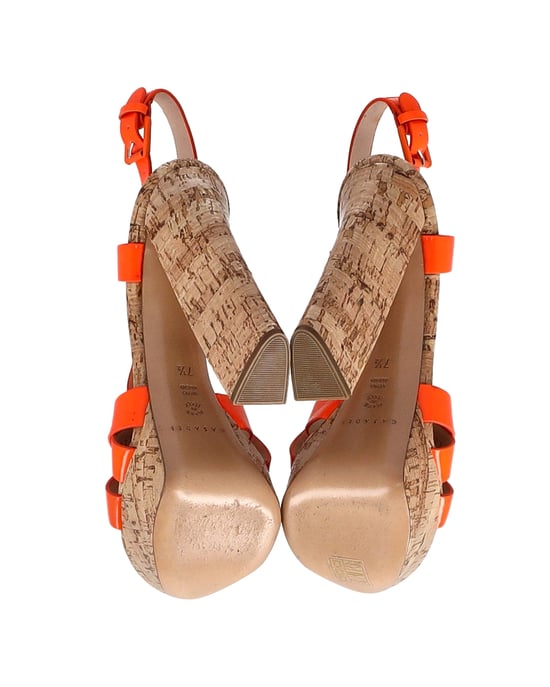 Casadei Krossband Hoge Blokhak Sandalen in Oranje Patalleer - Image 6