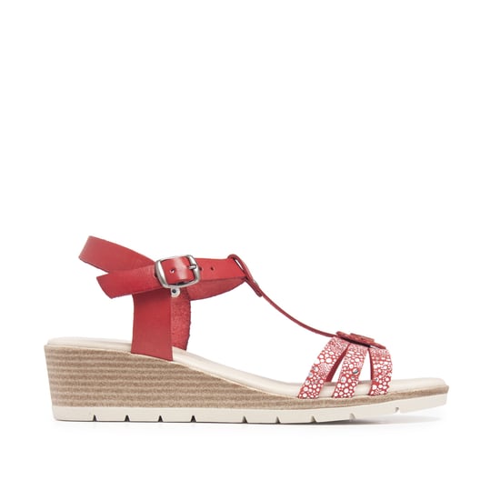 Women's Wedge Leather Sandals in Red