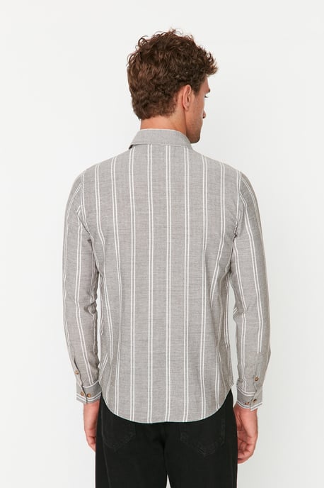 Trendyol Heren Knoopsluiting Standaard mouw Basis Shirt - Image 5