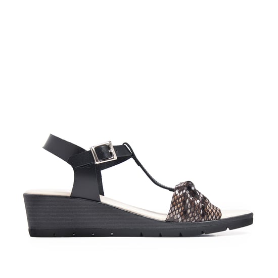 Women's Wedge Leather Sandals in Black