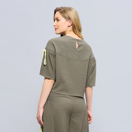 Tulpmouwen Crop Top - Image 3