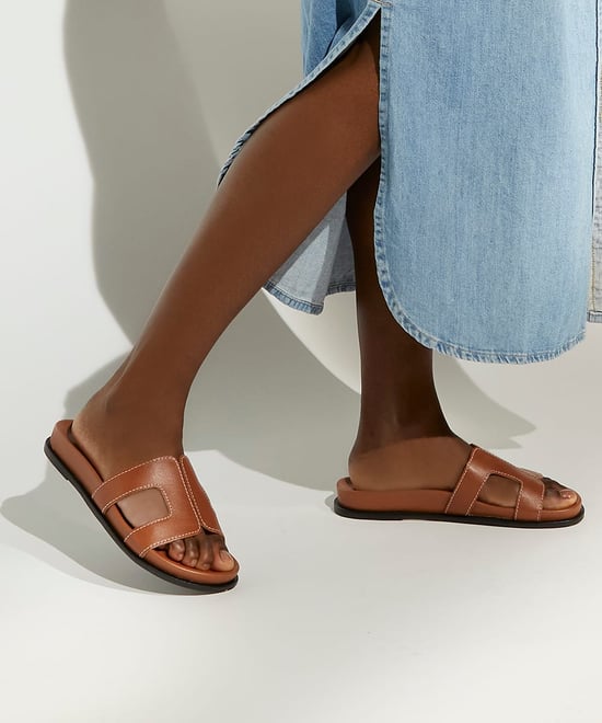 Dune Ladies Wf Loupa - Wide Fit Comfort-Footbed Flat Leather Sandals - Image 3
