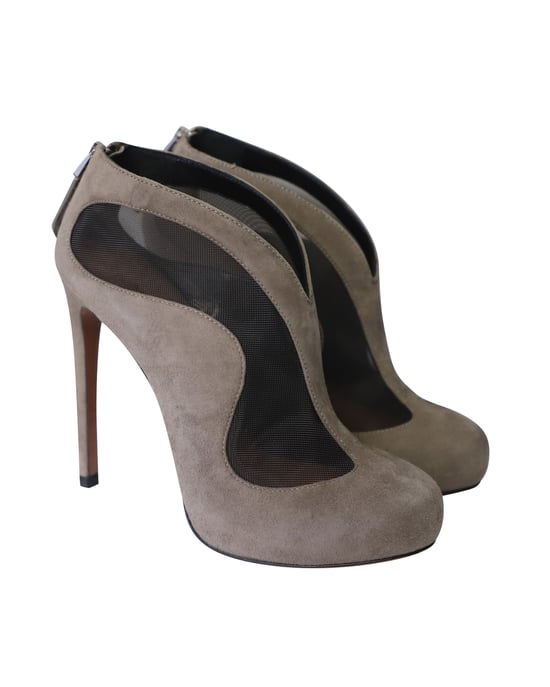 Alaïa Azzedine Ankle Boots in Grey Suede - Image 3