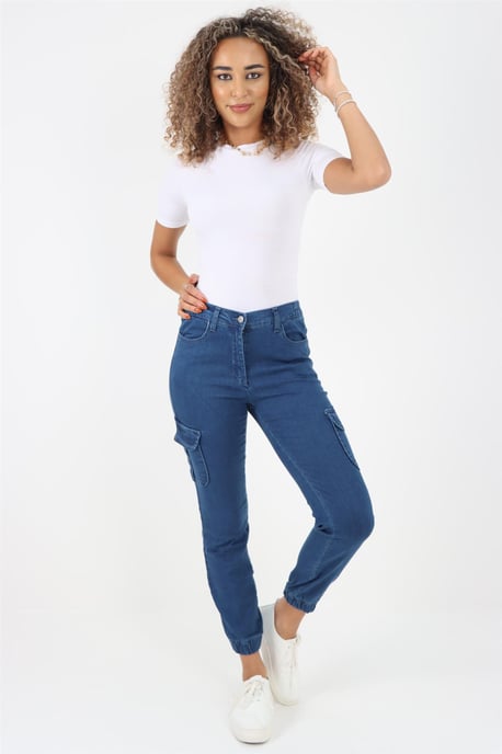 Damesjeans met elastische taille en zelfboeien in blauw - Image 4