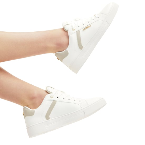Carvela  Daze Sneakers