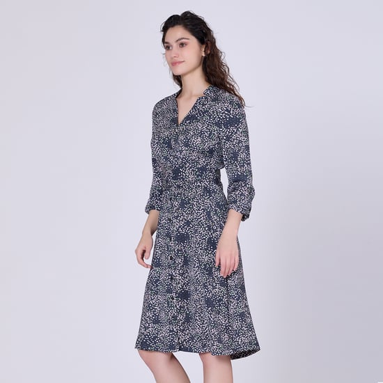Minimalist printed tea dress and 3/4 sleeves