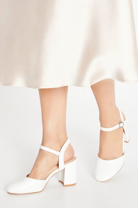 Emeldas Round Toe Block Heel Open Back Court Shoes