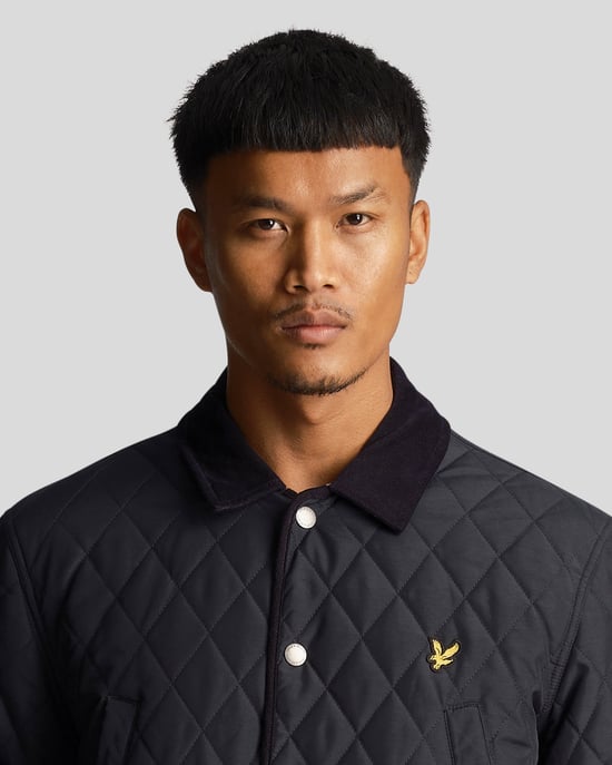Lyle & Scott heren gewatteerde jas in marineblauw - Image 4