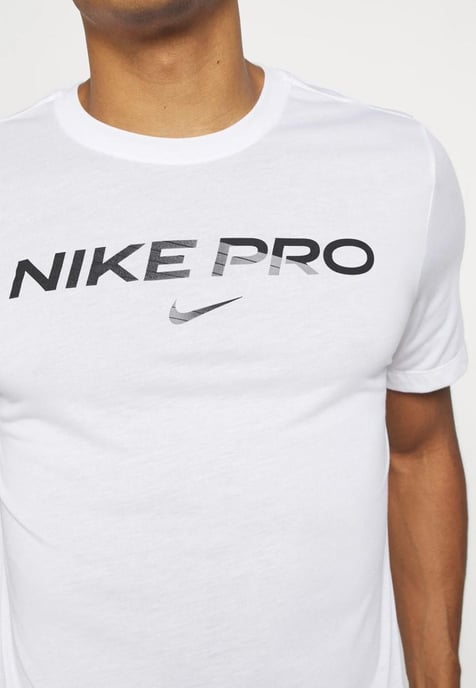 Nike Pro Dri Fit T-shirt voor heren in wit - Image 4