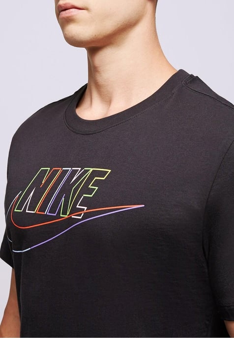 Nike M NSW Club+ BRD PK HBR T-shirt in zwart - Image 3