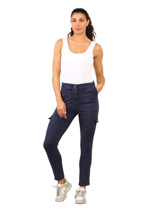 MYT Dames Cargo Chino Enkel Grazer Broek in Navy - Image 6