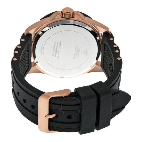 Guess W0366G3 Analog Stainless Steel Men's Watch
