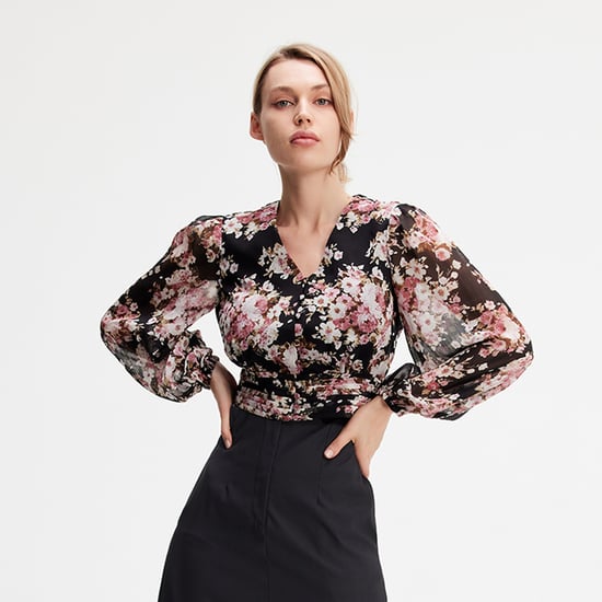 Korte blouse met bloemenprint - Image 1