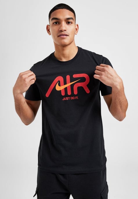 Nike Swoosh Air Heren T-shirt in zwart - Image 1