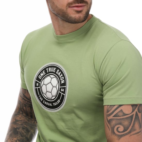 Heren-T-shirt One True Saxon Baller in Groen - Image 4
